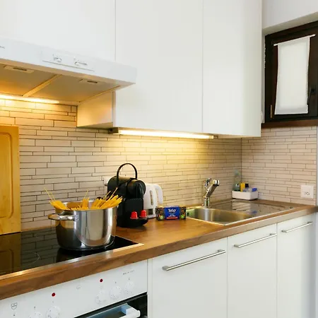 Miralago - Utoring-11 By Interhome